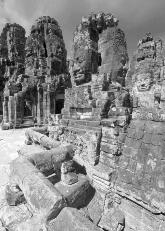 2008-04-06 KAM AngkorWat 373